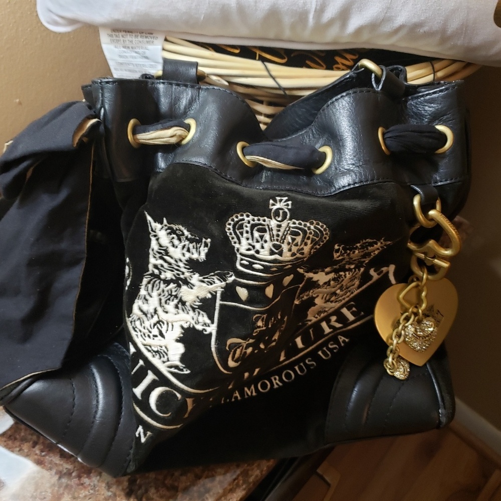 Juicy Couture velvet handbag (black)